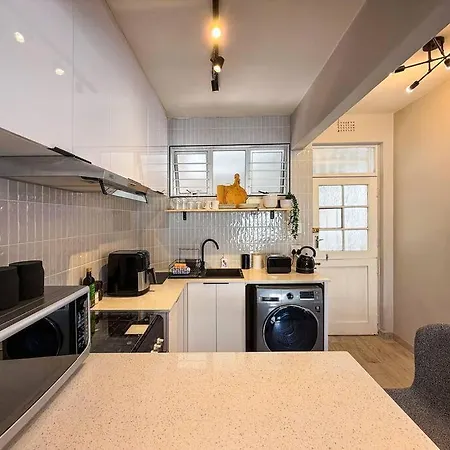 Luxury In Greenpoint Main Rd Cape Town Exterior photo